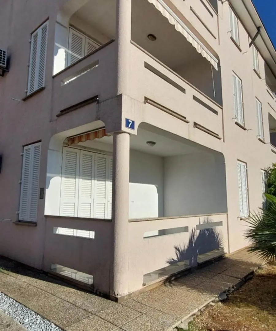 Apartment Primorska Malinska