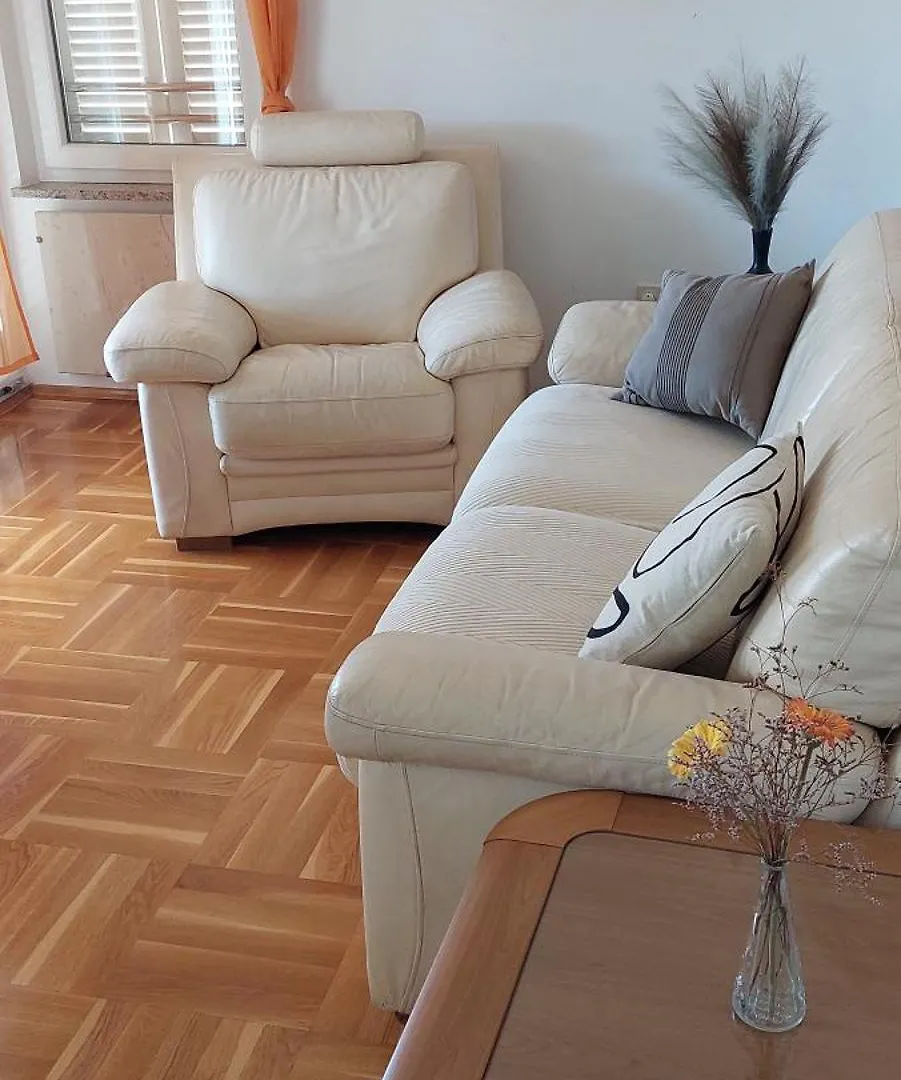 Apartment Primorska Малинска