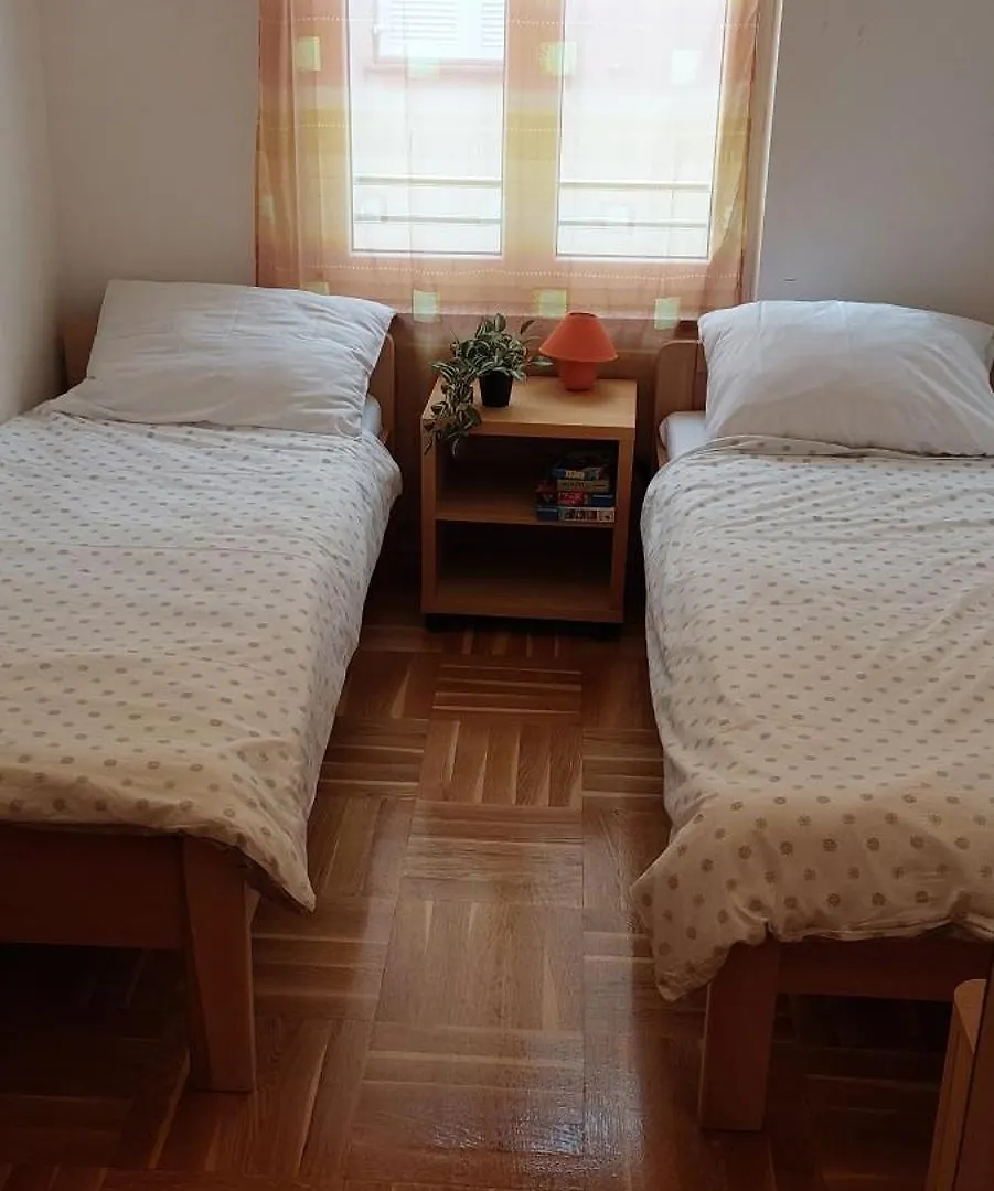 Apartment Primorska Malinska Kroatien